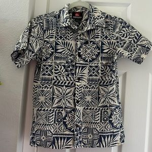 Quiksilver aloha Hawaiian button down shirt size medium 12/14